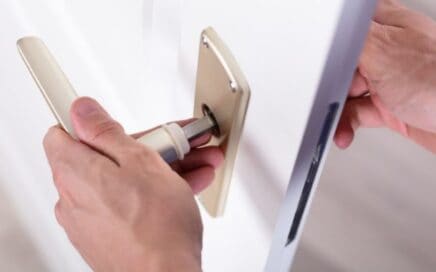 waarom je deurknop of deurkruk niet draait